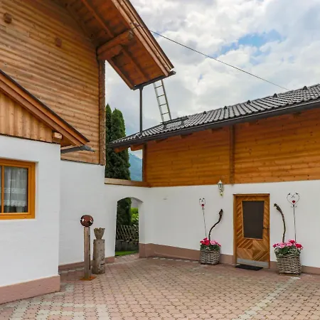 Cosy Near Area
